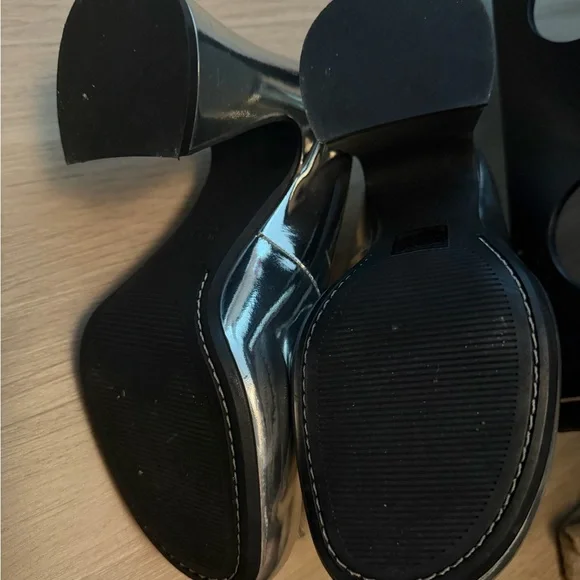 Marni - Silver Metallic Front Strap Mary